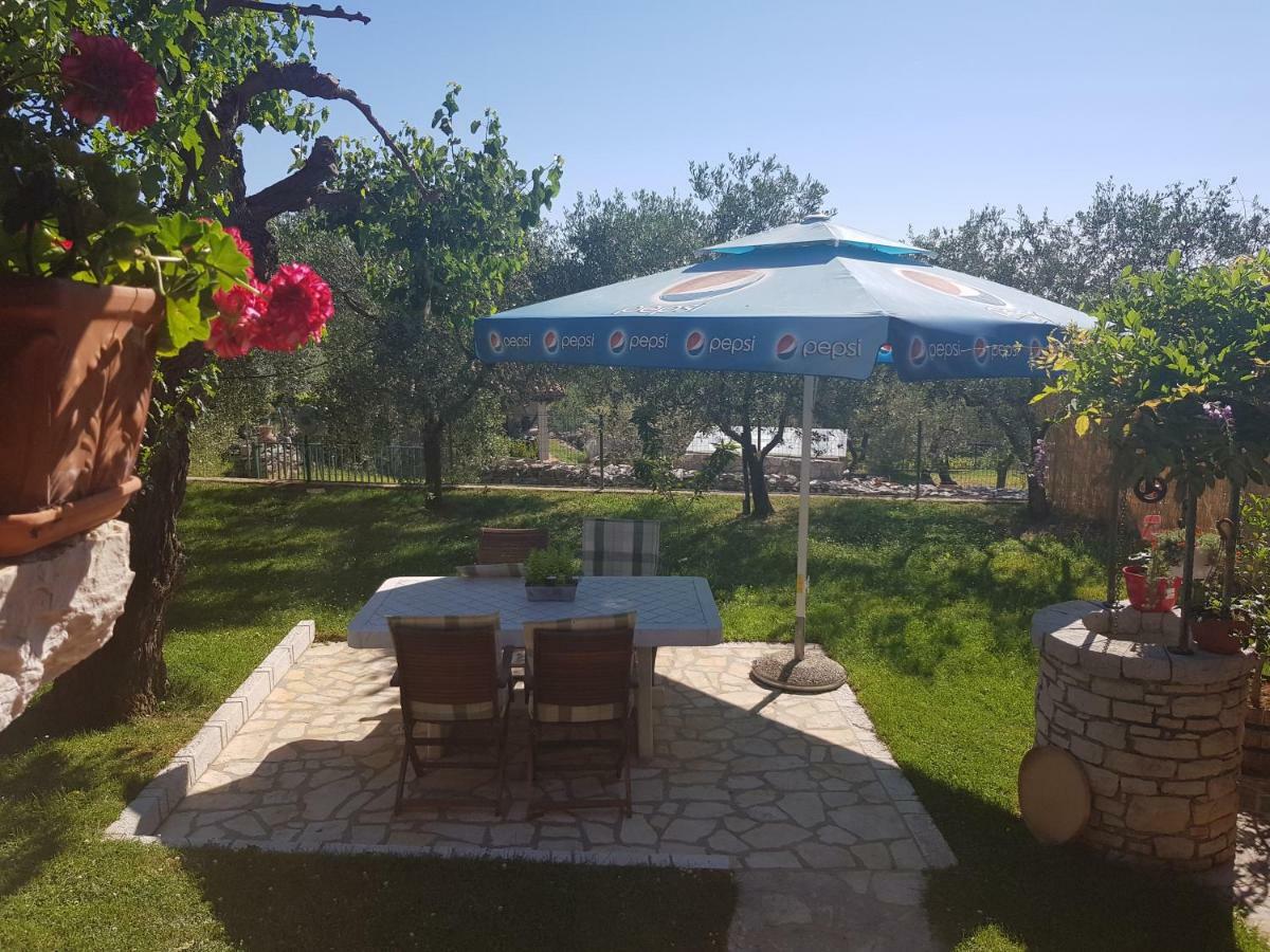 Casa Istria Villa Buje Buitenkant foto